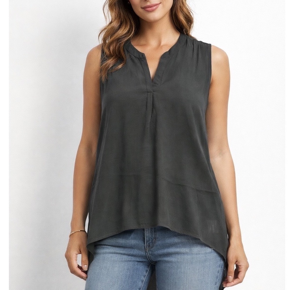 NSF 100% Silk Sleeveless Split Neck High Low Blouse Olive Green Grey Small z2